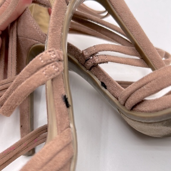 Marc Fisher Mauve Strappy Faux Suede High Heels Size 7 - Picture 9 of 12